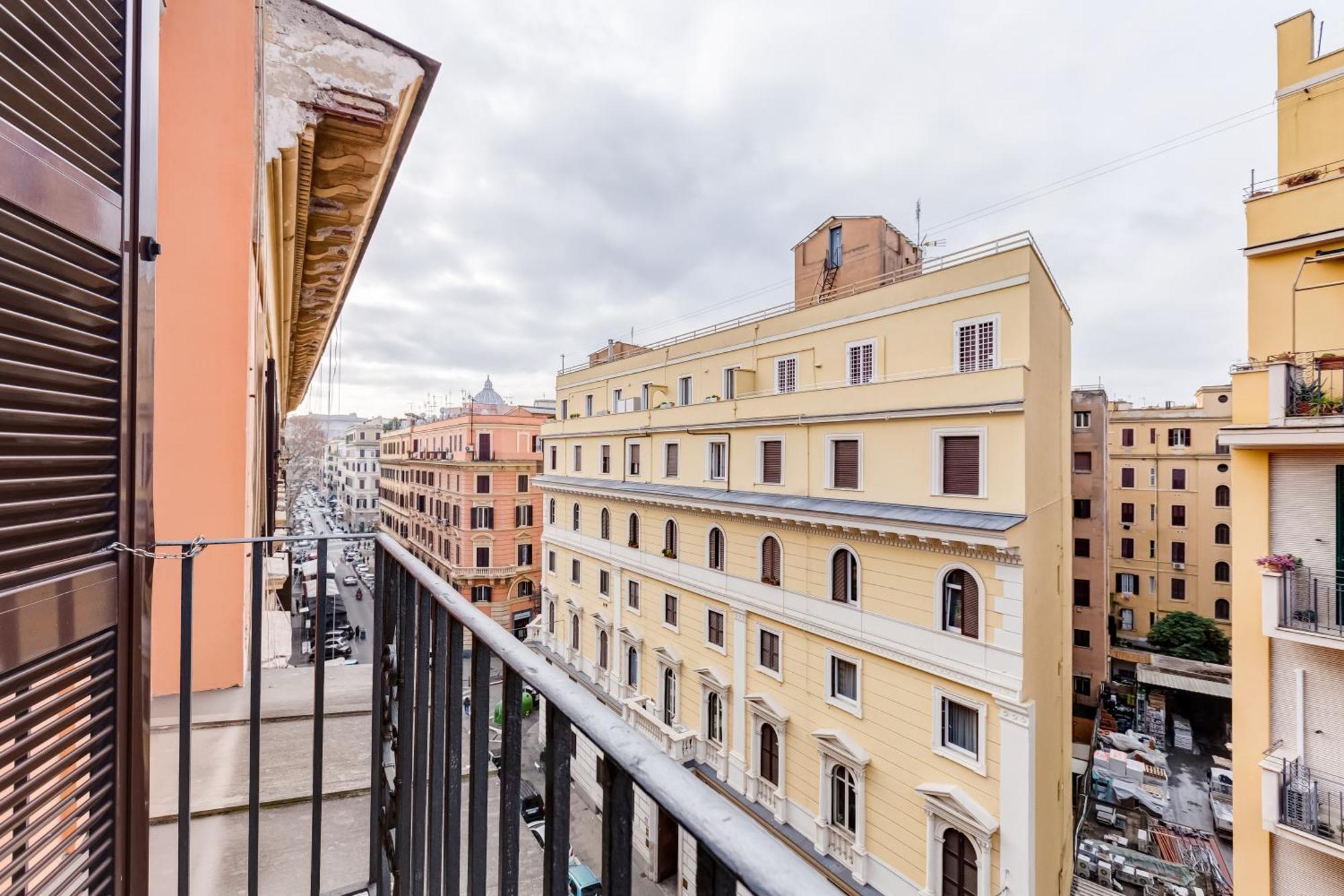 The Upper Suites, Rome